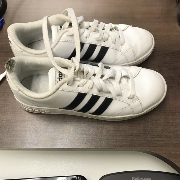 adidas Shoes - Adidas Neo cloud foam new advantage